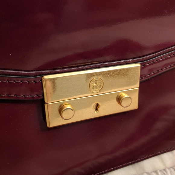 New Tory Burch maroon bag - Picture 3 of 7